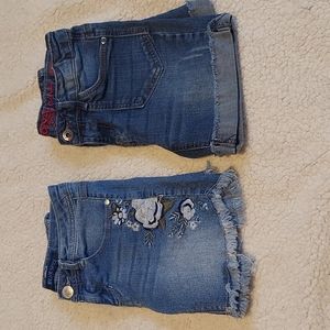 2 pairs girls embroidered shorts